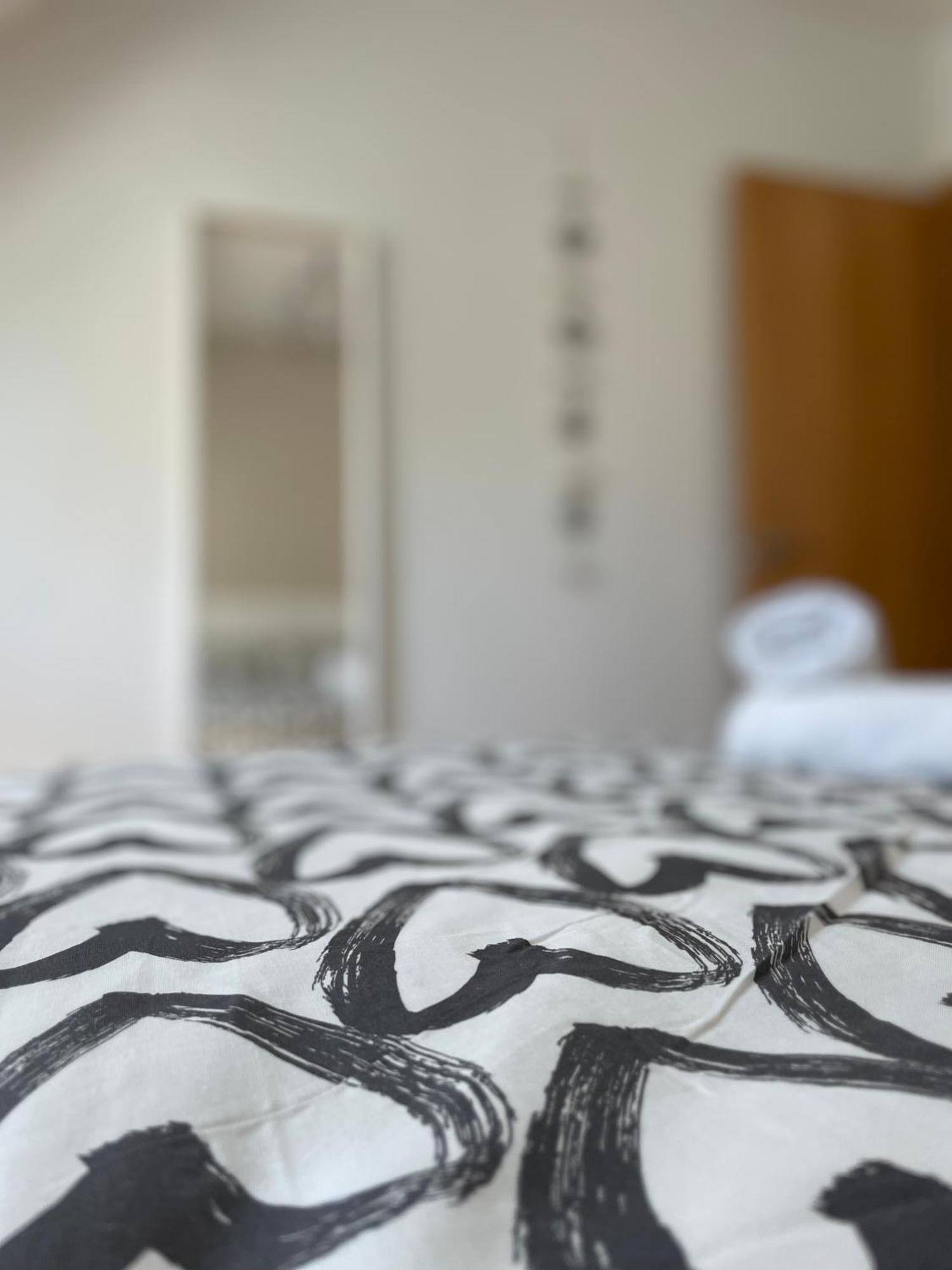 House Tuvesa Premium 1 Dormitorio Wifi Gratis เซียร์ราเนบาดา ภายนอก รูปภาพ